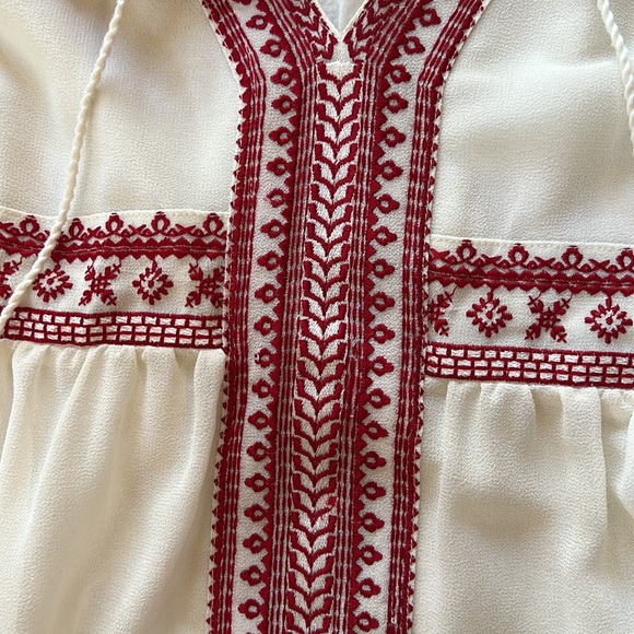 Topshop Size US 6 100% Polyester shell with cotton lining. - Picture 5 of 7